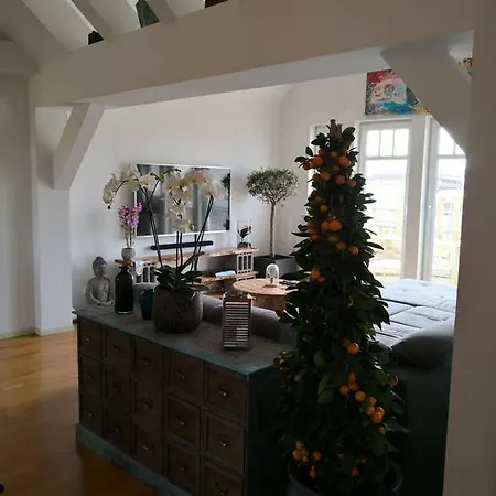 Δωμάτια σε οικογενειακή κατοικία Central Flat W. Skylineview 10 Min To Fair/messe Φραγκφούρτη