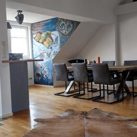 Central Flat W. Skylineview 10 Min To Fair/messe *