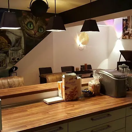 Rum i privatbostad Central Flat W. Skylineview 10 Min To Fair/messe Frankfurt am Main